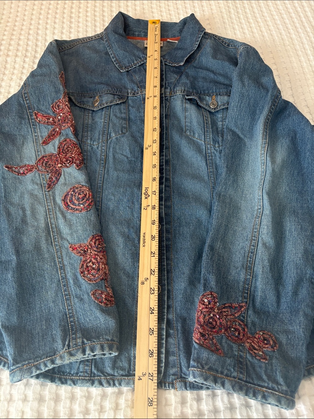 Chico’s Size 3 Embellished Sequin Embroidered Boho Artsy Festival Denim Jacket - Picture 6 of 6